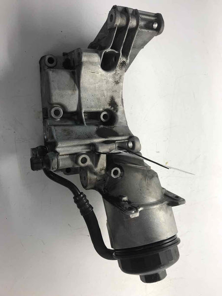 1997 BMW 528I 2.8L Sedan Engine Oil Filter Housing Assembly with Cap 675030620 M