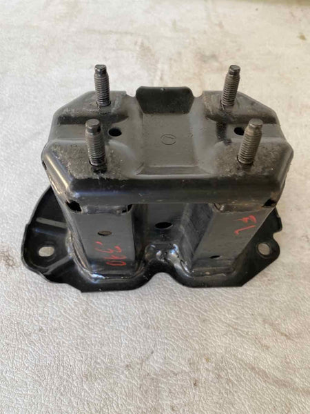 2013 NISSAN ALTIMA Sedan Front Bumper Reinforcement Bracket Left Driver Side T