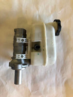 2014 TESLA MODEL S Hatchback Brake Master Cylinder Reservoir Assembly A/T RWD T