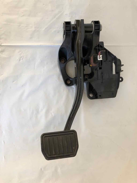 2022 TESLA MODEL 3 Sedan Accelerator and Foot Brake with Sensor Assembly AWD T
