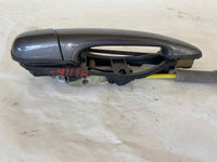2001 - 2006 BMW 330I Sedan Front Outside Door Handle Right Passenger Side G