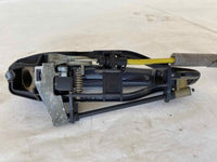 2001 - 2006 BMW 330I Sedan Front Outside Door Handle Right Passenger Side G