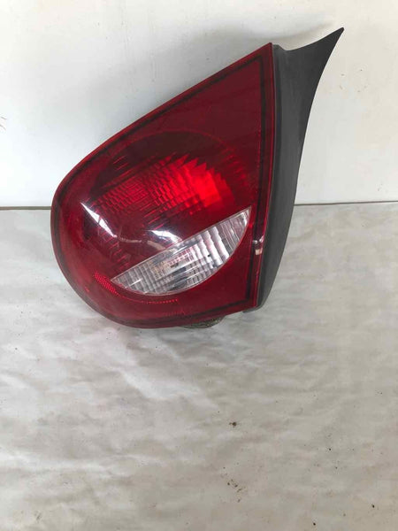 2003 - 2005 DODGE NEON SXT Sedan Rear Tail Light Lamp Right Passenger Side RH G