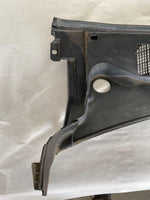 2002 TOYOTA CAMRY XLE Sedan Front Windshield Wiper Cowl Trim Cover Panel 2.4L T