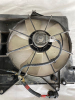 2002-2006 TOYOTA CAMRY XLE Sedan Electric Cooling Motor Fan Assembly 4-Cylinder