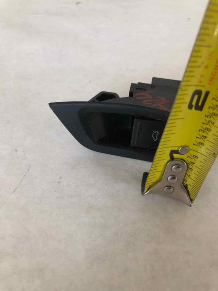 2015VW PASSAT SE Sedan Rear Trunk Release Cargo Lid Open Switch Button G