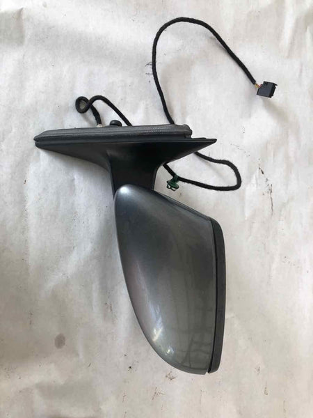 2013 - 2015 VW PASSAT SE Sedan 1.8L Driver Door Side Mirror W/ Turn Signal Left