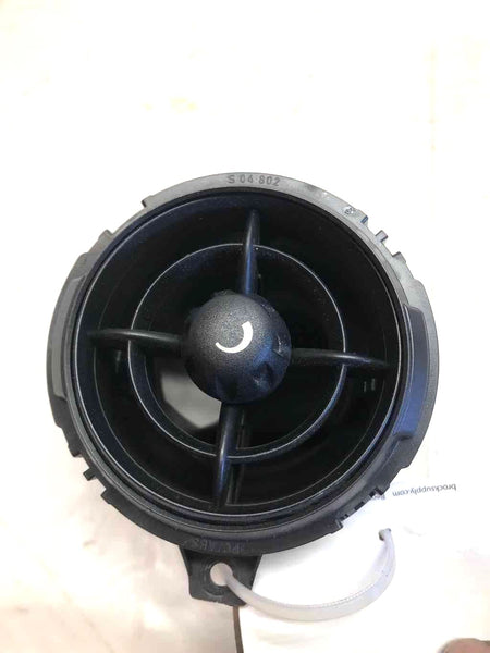 2012 BMW MINI COOPER CLUBMAN JCW Front Center AC Air Conditioner Heater Vent G