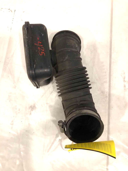 2004 MITSUBISHI ENDEAVOR Limited Wagon 3.8L A/T Air Intake Duct Tube Pipe Hose G