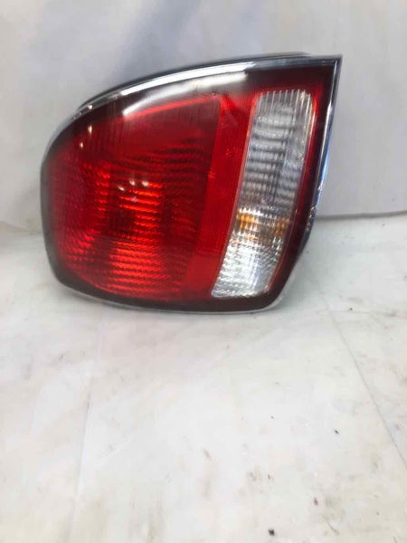 2001 - 2003 HYUNDAI XG350 Sedan Tail Light Lamp Assy Quarter Panel Mounted Left