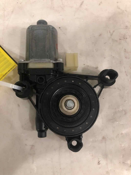 2015 - 2016 GOLF Wagon Front Power Window Motor Left Driver Side LH G