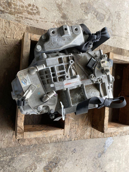 2014 - 2018 VW PASSAT SE Sedan 1.8L Automatic Transmission Assembly 156K Miles G