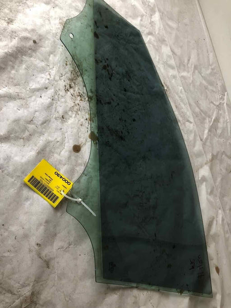 2015 - 2019 GOLF EXCEPT GTI 4 Door Front Door Glass Window Right Passenger Side