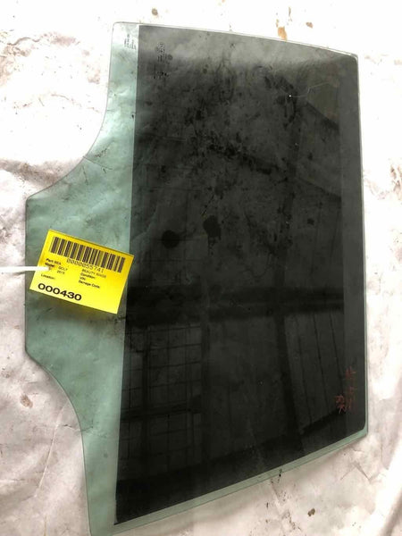 2015 - 2019 GOLF EXCEPT GTI Wagon 4 Door Rear Door Glass Window Right Side RH G