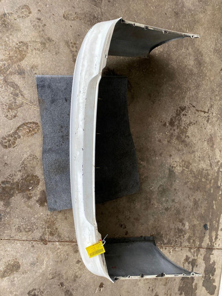 2002 - 2006 TOYOTA CAMRY LE Sedan 2.4L 4 Door Rear Bumper Cover Paint Code 040 A
