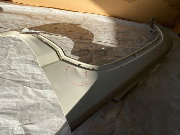 2002 - 2004 JEEP LIBERTY 3.7L Wagon Fender Left LH Paint Code: PW1 Color White A