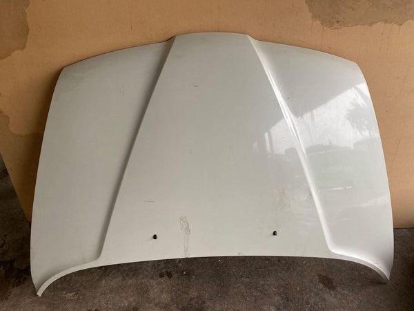 2004 - 2011 MITSUBISHI ENDEAVOR Limited Wagon 3.8L Gas Front Bonnet Hood White A
