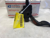 2008 FORD FOCUS Sedan 2.0L Automatic Transmission Throttle Accelerator Gas Pedal