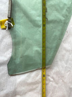2004-2009 TOYOTA PRIUS Front Passenger Door Glass Window Right 4-Door Hatchback