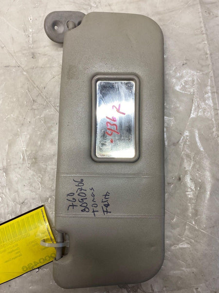 2003-2005 TOYOTA COROLLA Sedan Front Sun Visor w/ Mirror Right Passenger Side RH