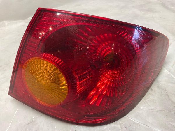 2003-2008 TOYOTA COROLLA Sedan Tail Light Assy. Quarter Panel Mounted Right Side