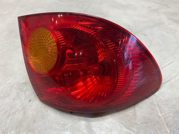 2003-2008 TOYOTA COROLLA Sedan Tail Light Assy. Quarter Panel Mounted Left Side