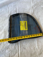 1998 - 2005 LEXUS GS300 Sedan Rear Vent Glass Window Right Passenger Side RH G