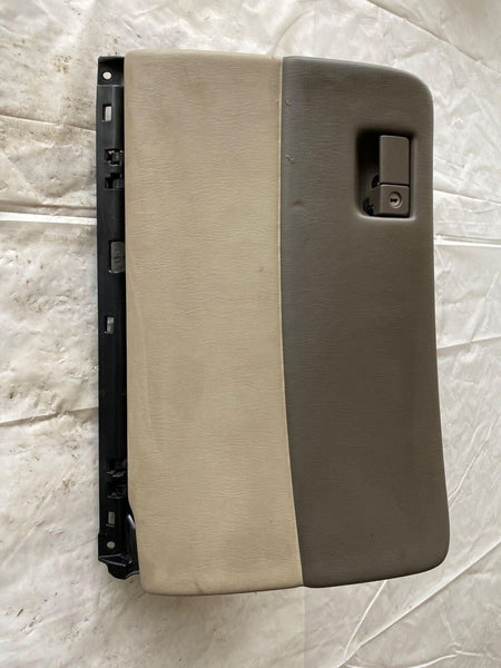 1998 - 2005 LEXUS GS300 Sedan 3.0L Glove Box Storage Compartment (55582-30060) G