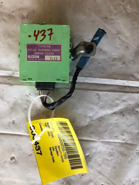 2003 LEXUS GS300 Sedan 3.0L Running Light Lamp Relay Module Unit (8264233020) G