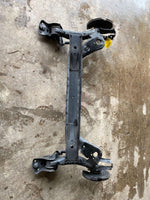 2015 - 2017 VW GOLF Sportswagen 2.0L Rear Suspension Loaded Bar Beam Knuckle Hub