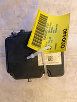 2016 TESLA S Electric Hatchback Anti-lock Brake Parts ABS Control Module Unit G
