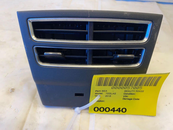 2016 TESLA S Hatchback Rear Center Console Air Conditioner Heater Vents w/ Trim