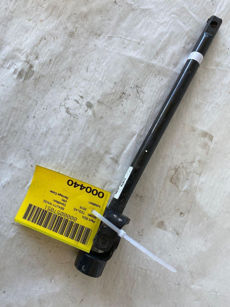 2016 TESLA S Hatchback Steering Column Intermediate Joint Shaft (1060802-00-B) G