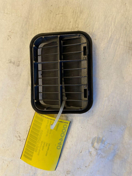 2016 TESLA S ModelS Hatchback Rear Quarter AC Air Extractor Vent Grille Right RH