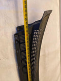 2008 KIA SEDONA Front Windshield Wiper Cowl Panel Cover Right Passenger Side G
