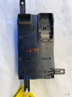 2008 Box KIA SEDONA LX Van 6 Cylinder Fuse Box Quarter Panel Relay Junction Box