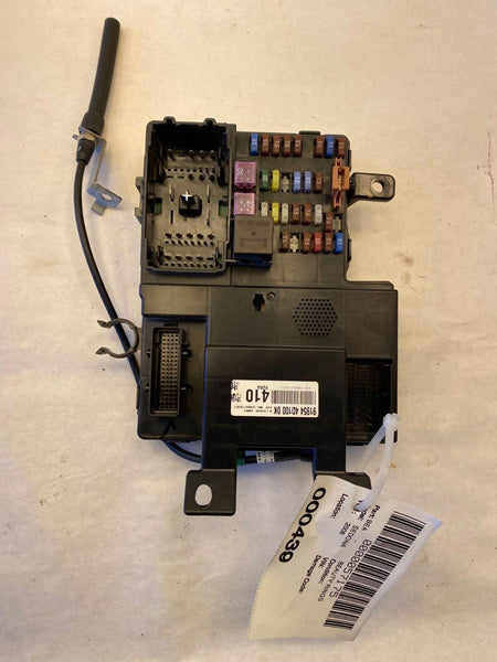 2008 KIA SEDONA Cabin Fuse Box Under Dash Relay Junction Block (PN 919544D100) G