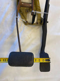 2002 FORD WINDSTAR LX Van 3.8L Gas and Brake Floor Pedal Assembly Auto Trans. G