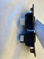 2002 FORD WINDSTAR LX Front Power Window Switch & Door Lock Right Passenger Side