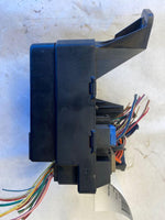 2002 FORD WINDSTAR LX Van 3.8L Cabin Relay Junction Fuse Box ID 1F2T-14A067-AC