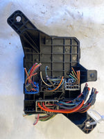 2002 FORD WINDSTAR LX Van 3.8L Cabin Relay Junction Fuse Box ID 1F2T-14A067-AC