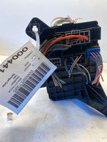 2002 FORD WINDSTAR LX Van 3.8L Cabin Relay Junction Fuse Box ID 1F2T-14A067-AC