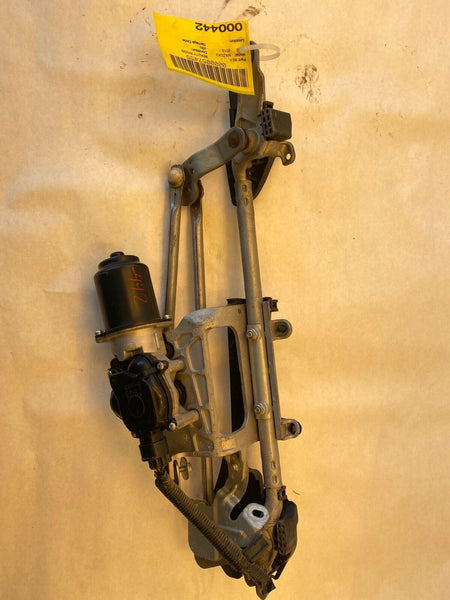 2010-2013 MAZDA 3 I Sedan 2.0L Windshield Wiper Transmission Linkage with Motor
