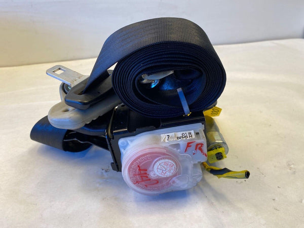2012 - 2013 MAZDA 3 I Sedan Front Seat Belt Lap & Shoulder Right Passenger Side