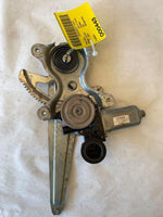 2002 - 2006 TOYOTA CAMRY XLE 3.0L Rear Electric Door Window Regulator Right Side