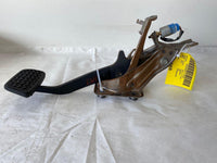 2002 TOYOTA CAMRY XLE Sedan 3.0L 6 Cylinder Automatic Transmission Brake Pedal G