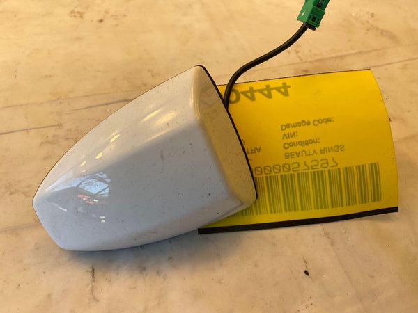 2013 - 2018 NISSAN SENTRA SV Sedan 1.8L Radio GPS Antenna Mast Rear Roof Mounted