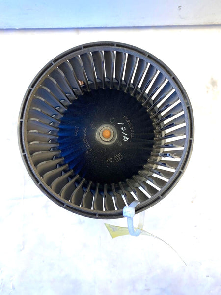 2013 - 2017 NISSAN SENTRA SV Sedan 4 Cylinder Heater AC Blower Motor T10239658