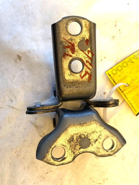 2006 TOYOTA PRIUS Hatchback Rear Door Hinge Pair Upper & Lower Left Driver Side