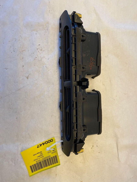 2015 TOYOTA PRIUS C Hatchback Front Center Dash Air Conditioner Dual Heater Vent